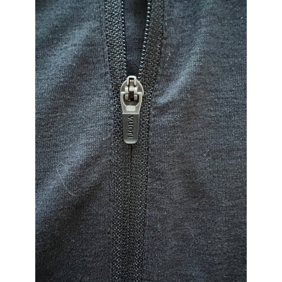 Vuori Mens Navy Long Sleeve 1/4 Zip Pullover With Pocket - Picture 4 of 8